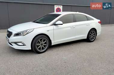 Седан Hyundai Sonata 2016 в Киеве