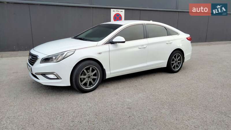 Седан Hyundai Sonata 2016 в Києві