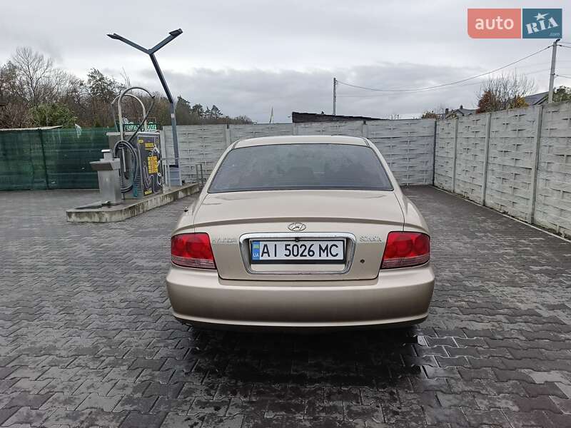 Седан Hyundai Sonata 2004 в Білій Церкві