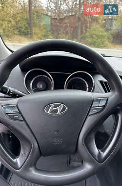 Седан Hyundai Sonata 2013 в Запорожье