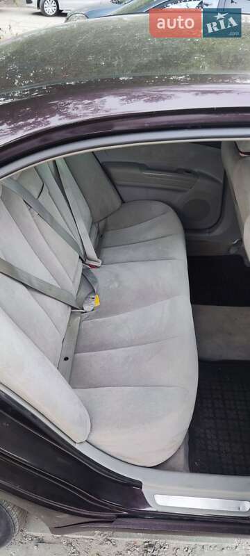 Седан Hyundai Sonata 2005 в Чугуеве