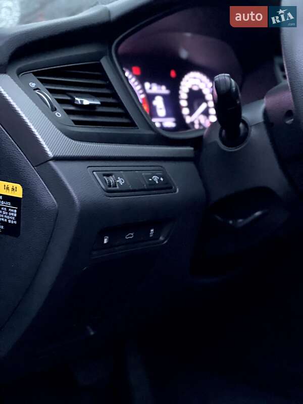 Седан Hyundai Sonata 2017 в Києві