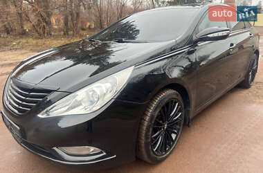 Седан Hyundai Sonata 2011 в Ахтырке