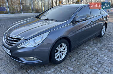 Седан Hyundai Sonata 2010 в Гайсине