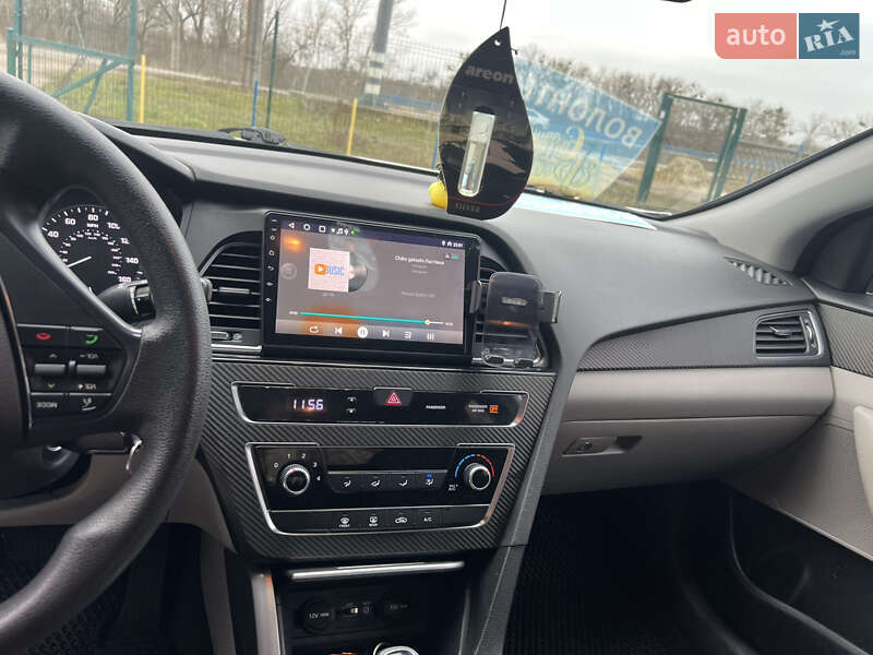 Седан Hyundai Sonata 2016 в Сумах