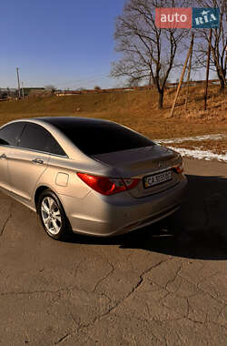 Седан Hyundai Sonata 2012 в Тальном