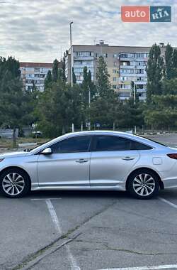 Седан Hyundai Sonata 2016 в Николаеве