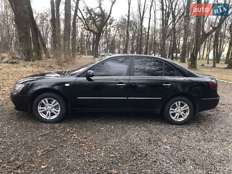 Седан Hyundai Sonata 2008 в Виннице
