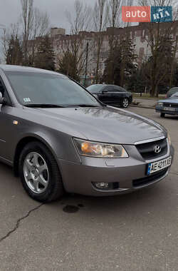 Седан Hyundai Sonata 2007 в Кривому Розі