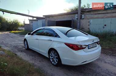 Седан Hyundai Sonata 2011 в Чугуєві