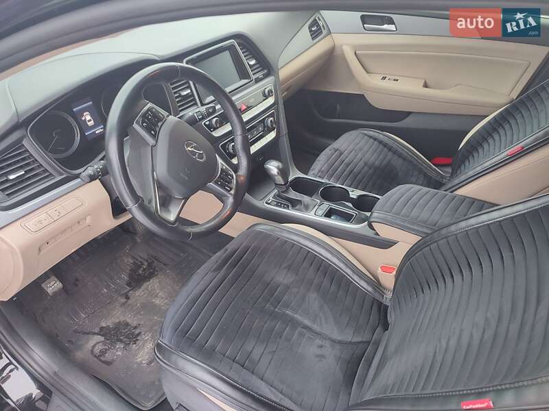 Седан Hyundai Sonata 2017 в Клавдиевом-Тарасове