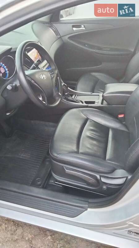 Седан Hyundai Sonata 2013 в Одесі
