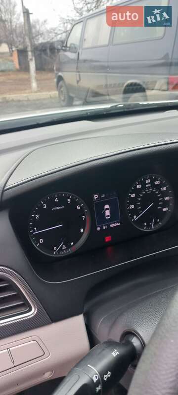 Седан Hyundai Sonata 2015 в Кобеляках