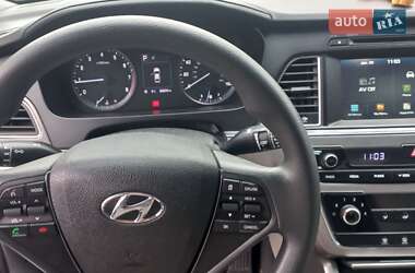 Седан Hyundai Sonata 2015 в Кобеляках