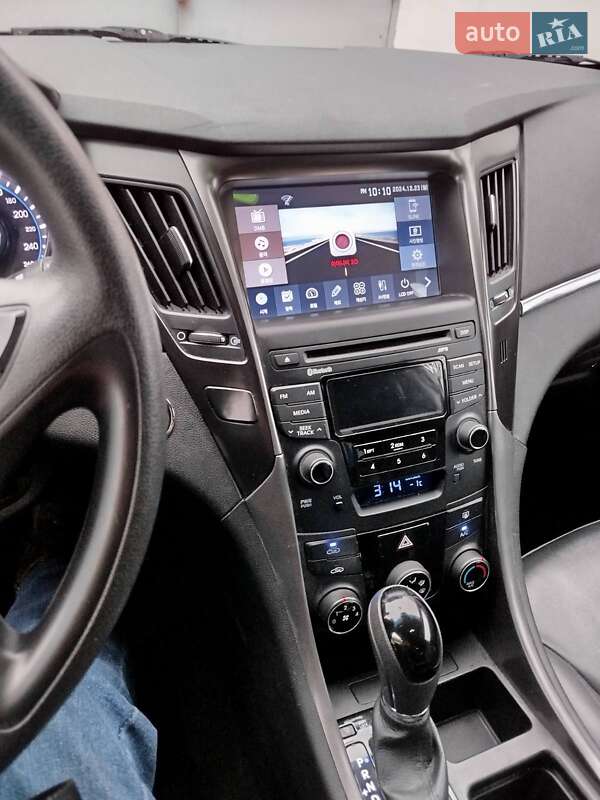Седан Hyundai Sonata 2014 в Черновцах