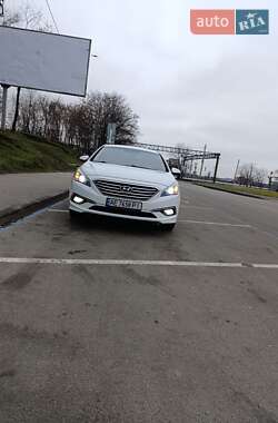 Седан Hyundai Sonata 2015 в Дніпрі