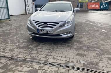 Седан Hyundai Sonata 2010 в Умані