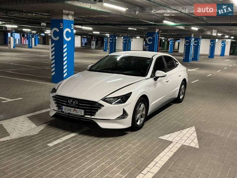 Седан Hyundai Sonata 2019 в Киеве