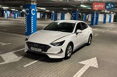 Седан Hyundai Sonata 2019 в Киеве