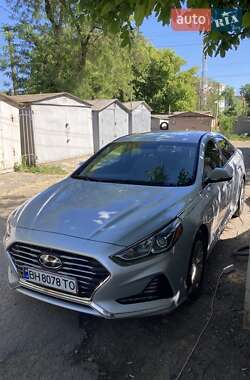 Седан Hyundai Sonata 2018 в Одессе