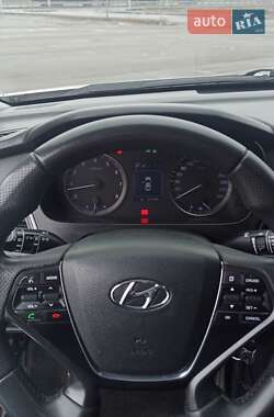 Седан Hyundai Sonata 2016 в 