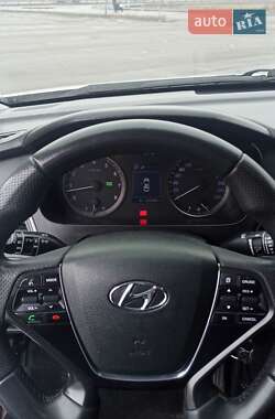 Седан Hyundai Sonata 2016 в 