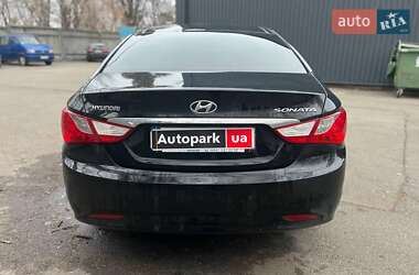 Седан Hyundai Sonata 2010 в Киеве