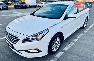 Седан Hyundai Sonata 2015 в Киеве