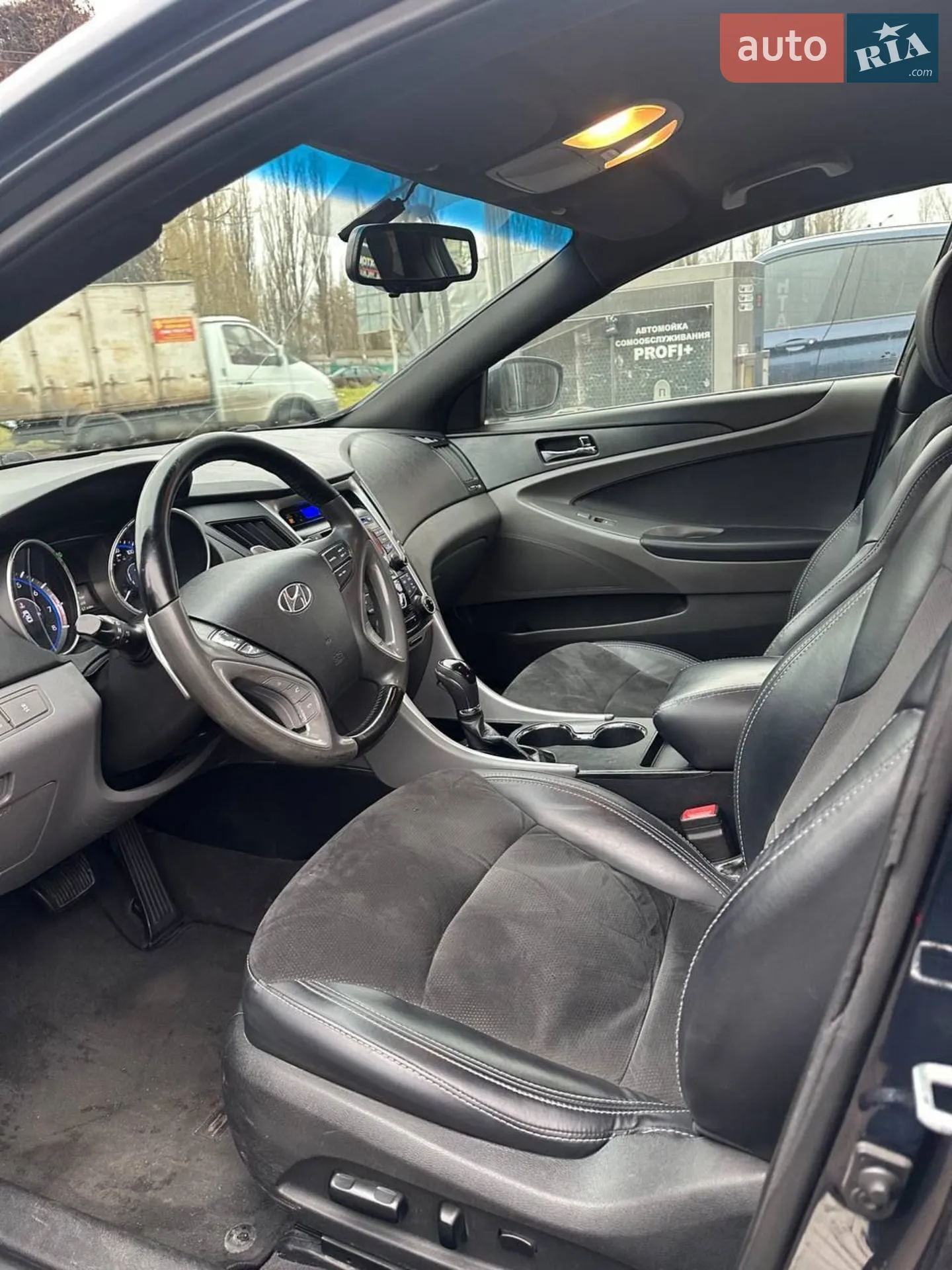 2011 Hyundai Sonata - мініатюра 20