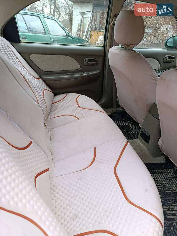 Hyundai Sonata 2000