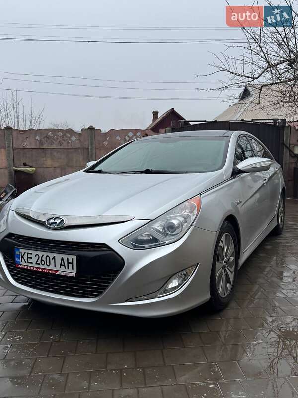 Hyundai Sonata 2013