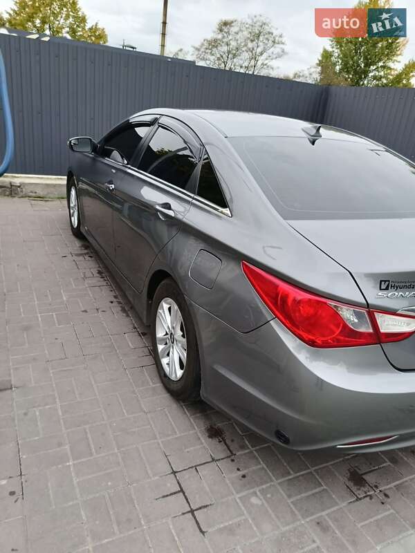 Седан Hyundai Sonata 2014 в Днепре