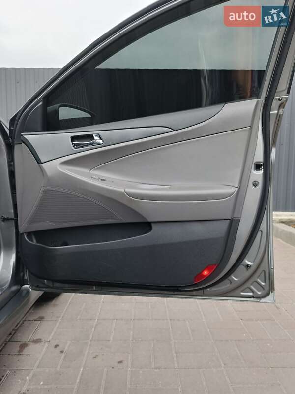 Седан Hyundai Sonata 2014 в Днепре