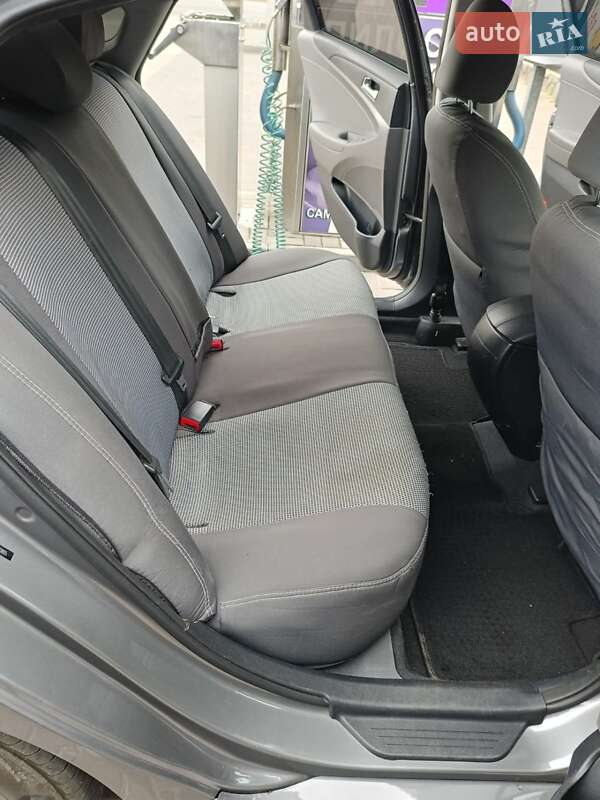 Седан Hyundai Sonata 2014 в Днепре