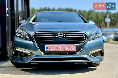 Седан Hyundai Sonata 2016 в Киеве