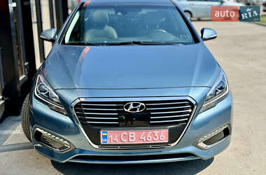 Седан Hyundai Sonata 2016 в Киеве