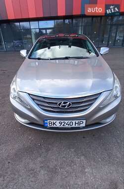 Седан Hyundai Sonata 2011 в Ровно