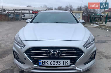 Седан Hyundai Sonata 2018 в Ровно