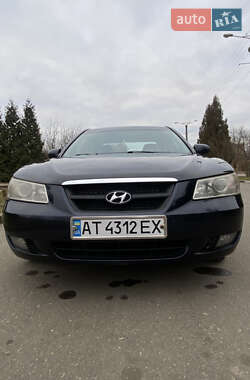 Седан Hyundai Sonata 2007 в Калуше