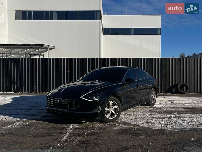 Седан Hyundai Sonata 2019 в Киеве