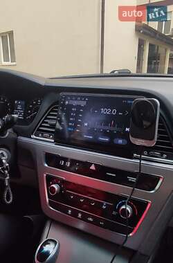 Седан Hyundai Sonata 2017 в 