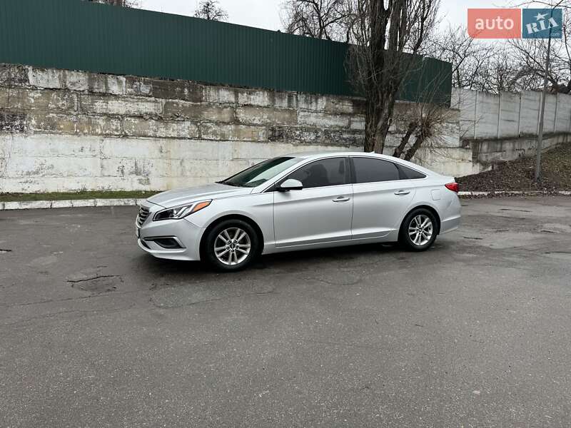 Седан Hyundai Sonata 2016 в Киеве