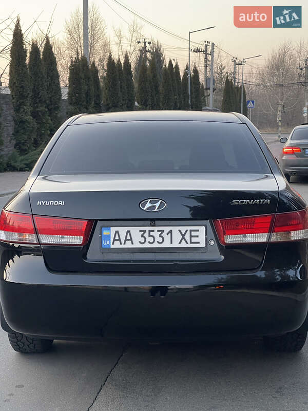 Седан Hyundai Sonata 2005 в Киеве
