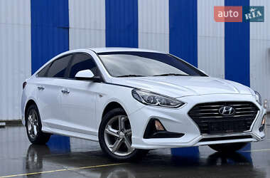 Седан Hyundai Sonata 2017 в Одессе