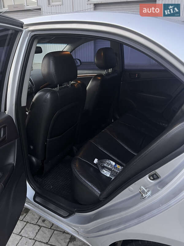 Седан Hyundai Sonata 2008 в Запорожье