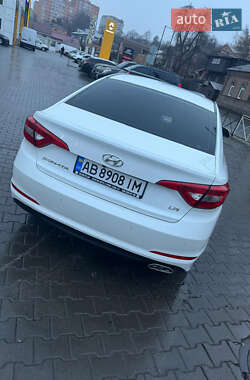 Седан Hyundai Sonata 2015 в Виннице