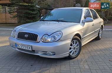 Седан Hyundai Sonata 2003 в Дрогобичі