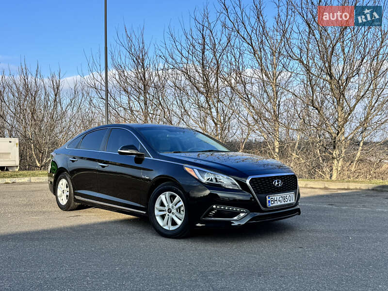 Седан Hyundai Sonata 2016 в Одессе