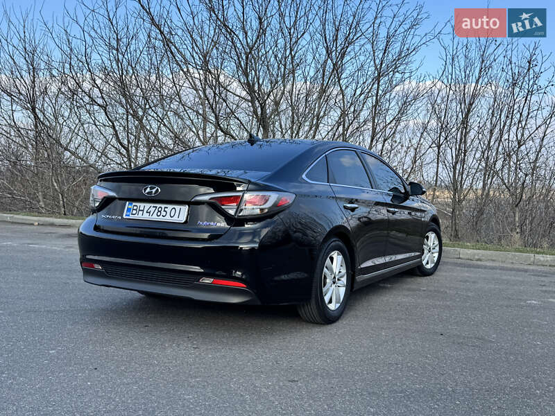 Седан Hyundai Sonata 2016 в Одессе