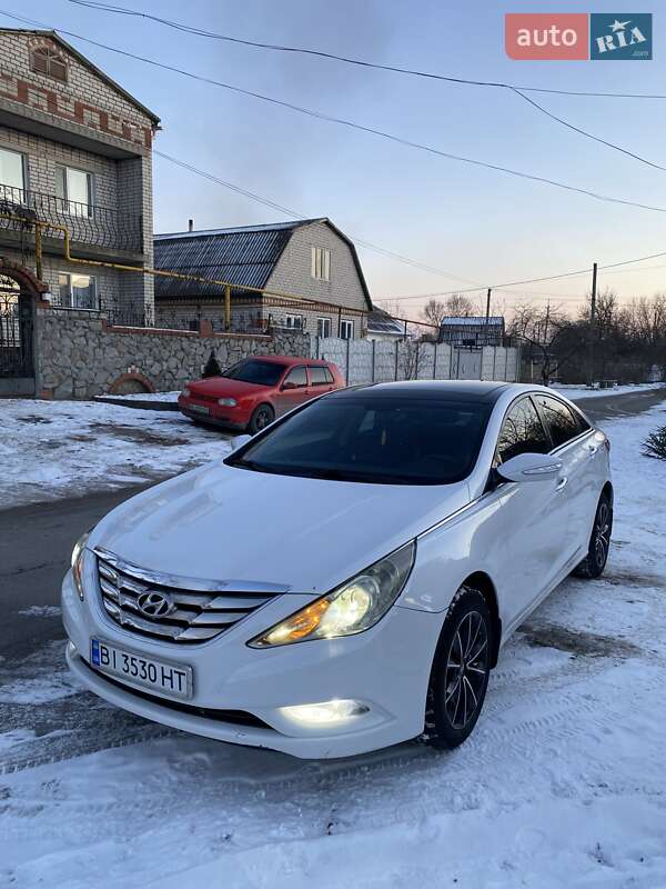 Hyundai Sonata 2011